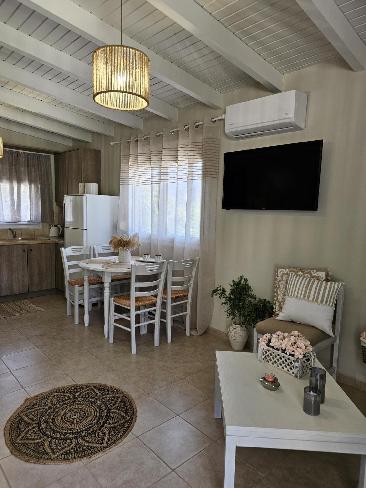 Ornament: Infinite Nature Villa Dhafnes Екстер'єр фото