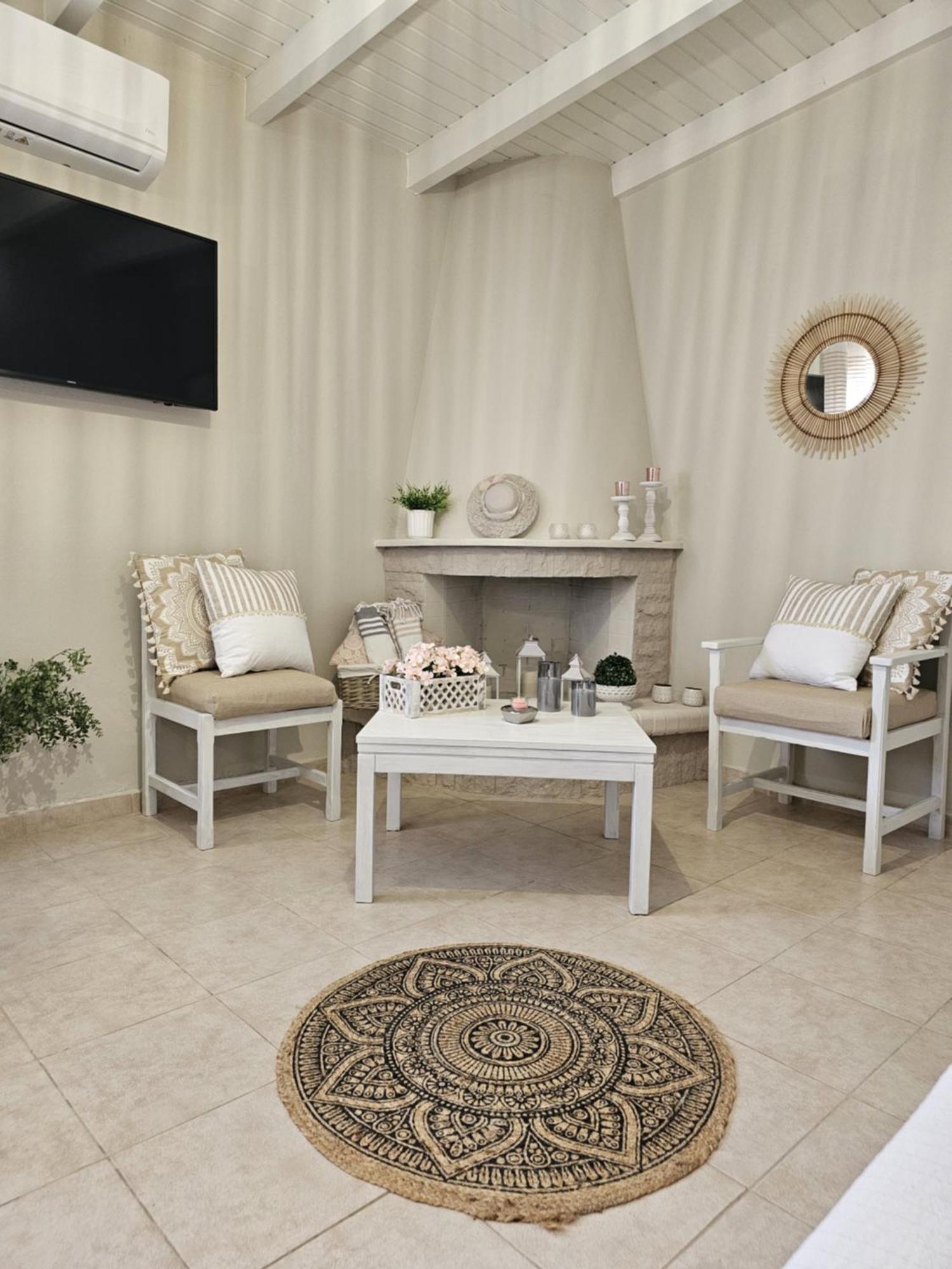 Ornament: Infinite Nature Villa Dhafnes Екстер'єр фото