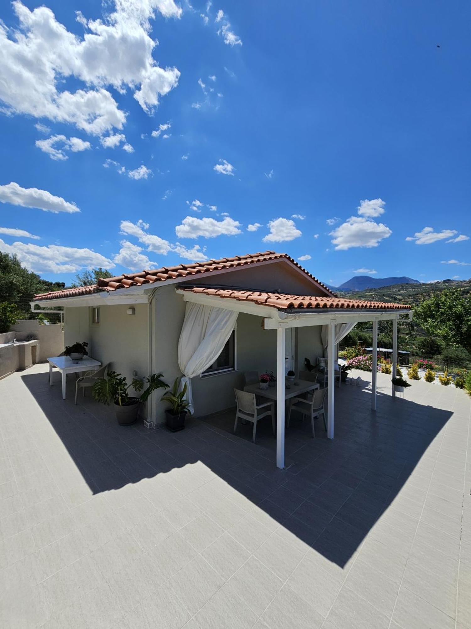 Ornament: Infinite Nature Villa Dhafnes Екстер'єр фото
